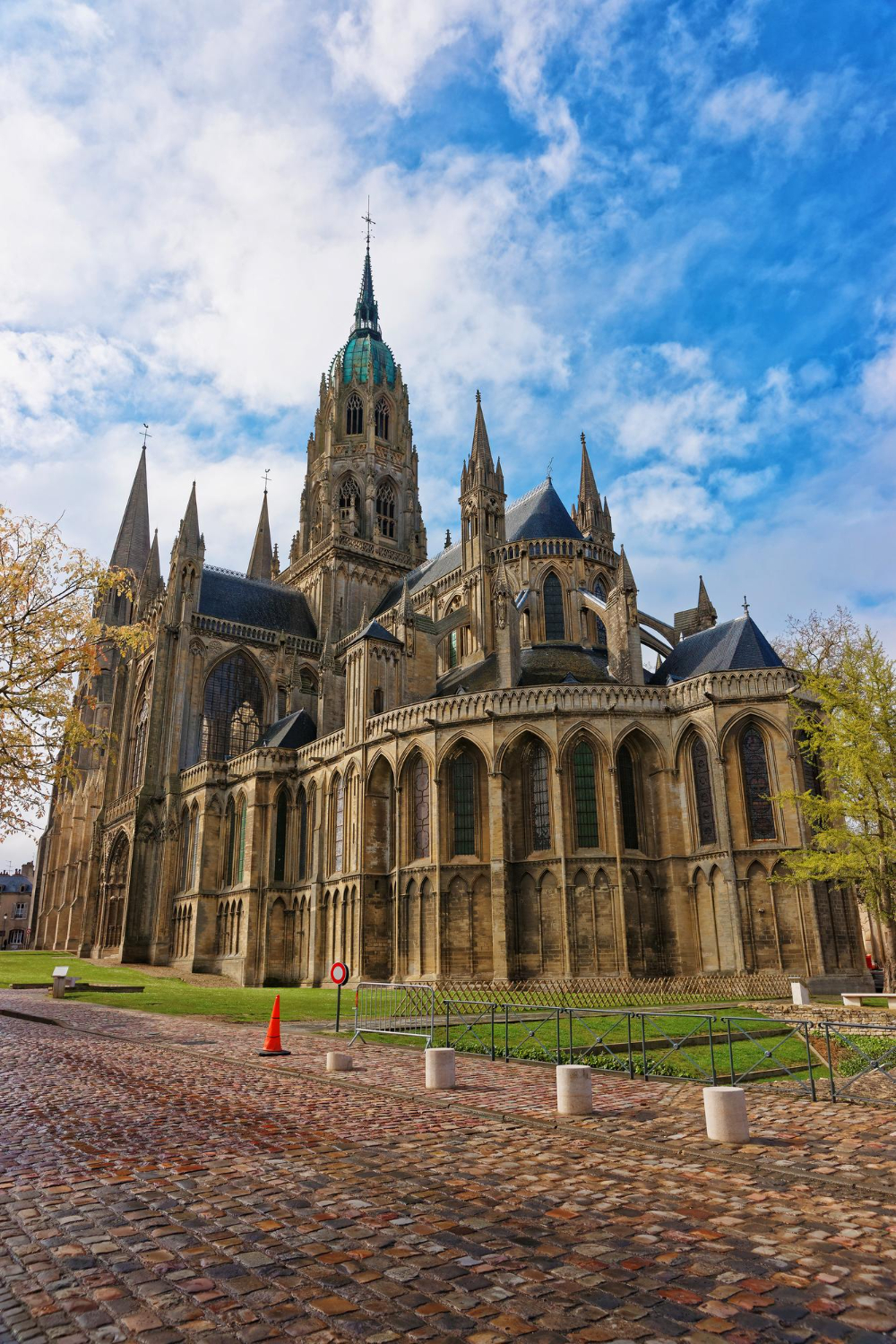Bayeux Tours