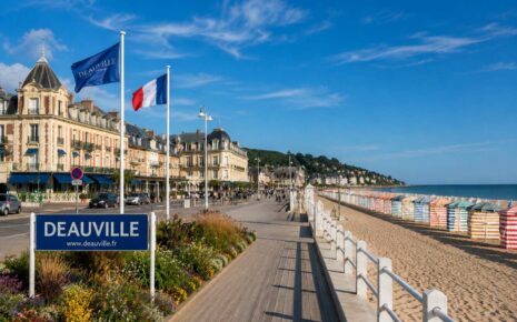 Visit Deauville with a private guide